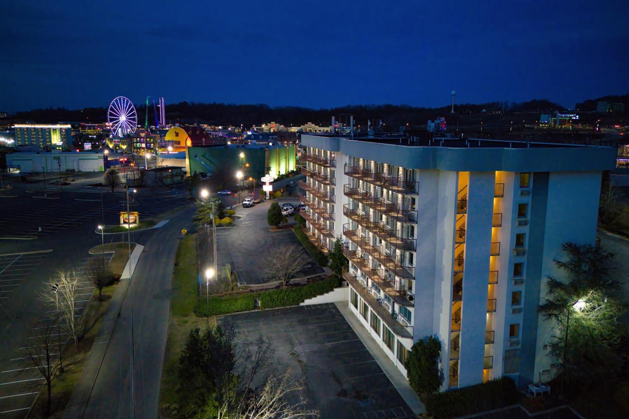 Park Tower Inn Pigeon Forge Exteriér fotografie