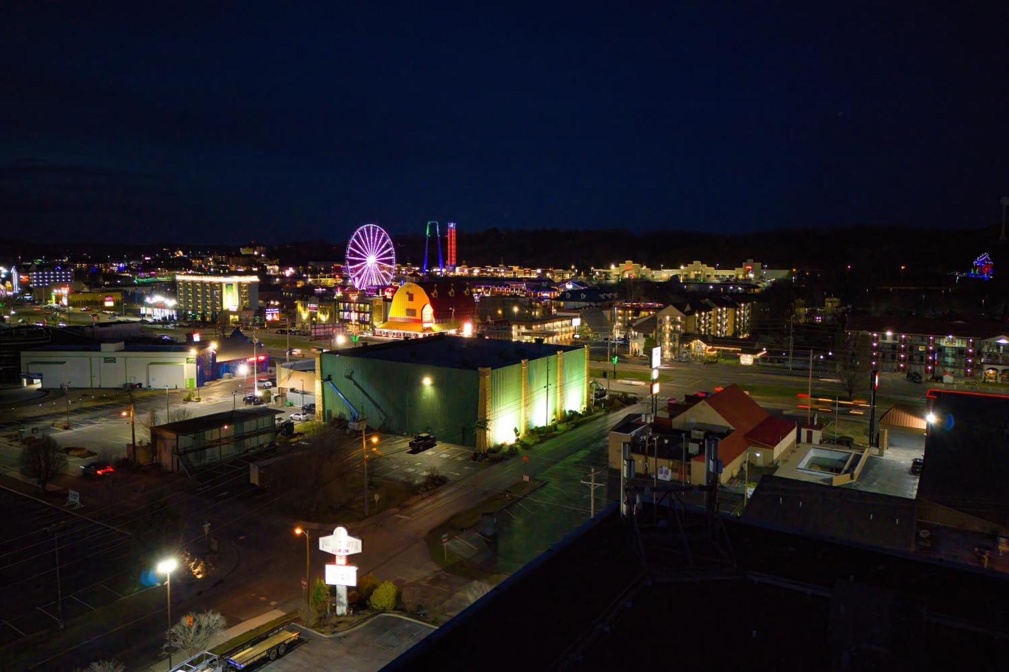 Park Tower Inn Pigeon Forge Exteriér fotografie